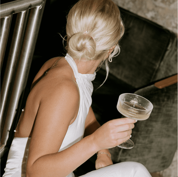 bride holding Champagne